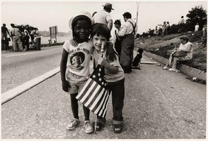 1976 kids celebrating bicentennial